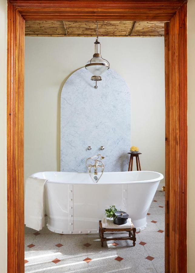 לינה וארוחת בוקר מונטאגו Jonkmanshof - 30 Bath מראה חיצוני תמונה